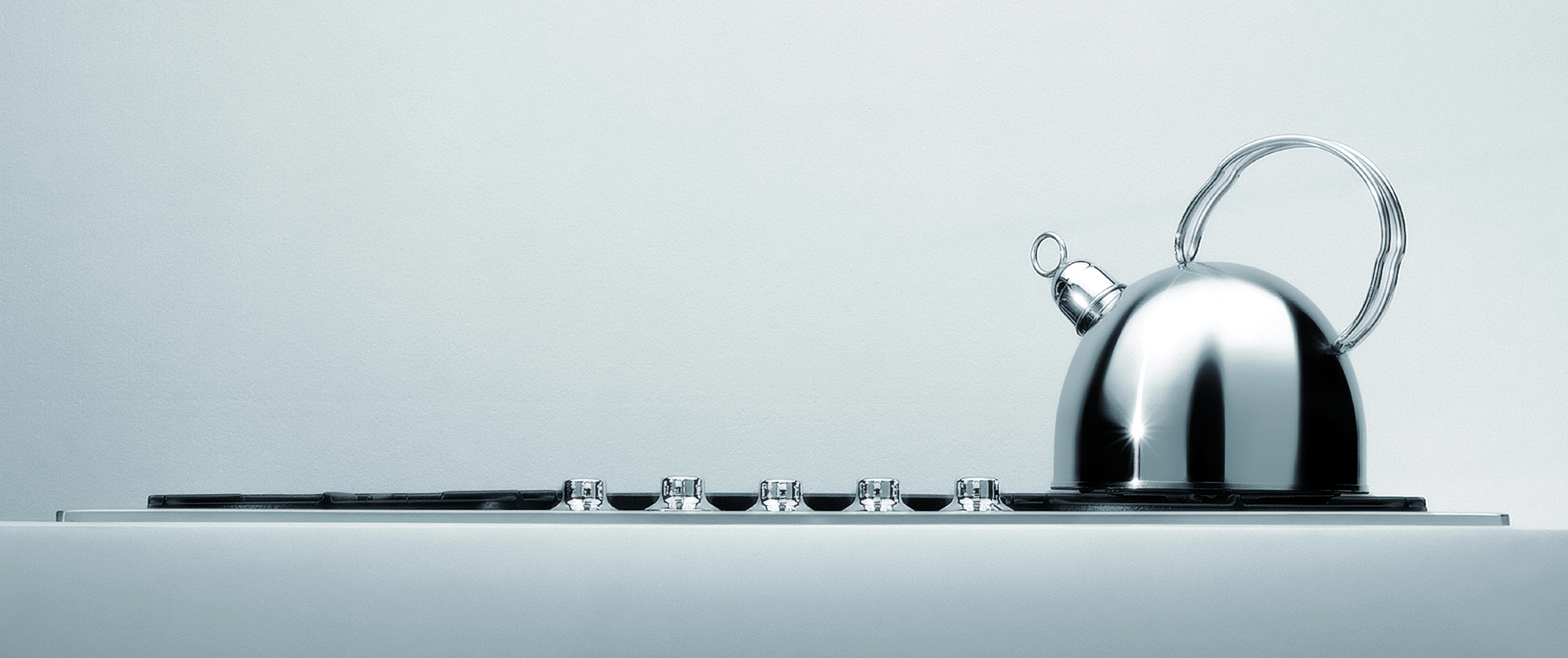 1999_Gas cooker hob with sunken grids