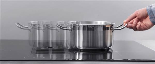 Table induction d'aspiration FOSTER MILANO AIR