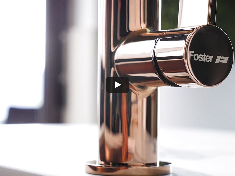 Las tonalidades del acero, fregaderos, placas de cocción y monomandos en PVD