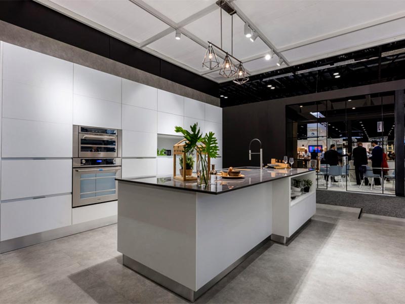 Foster @ KBIS Orlando