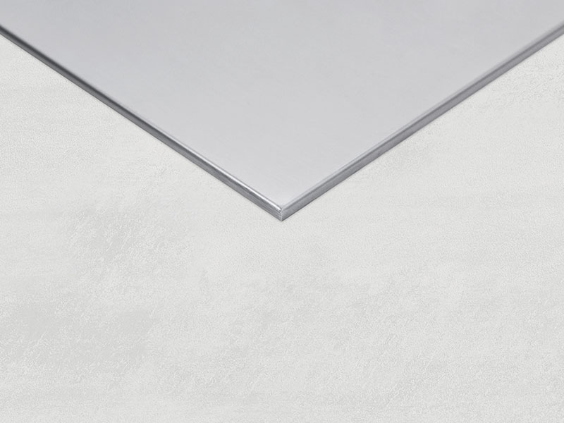 ​​​​​​Bordo di installazione Q4