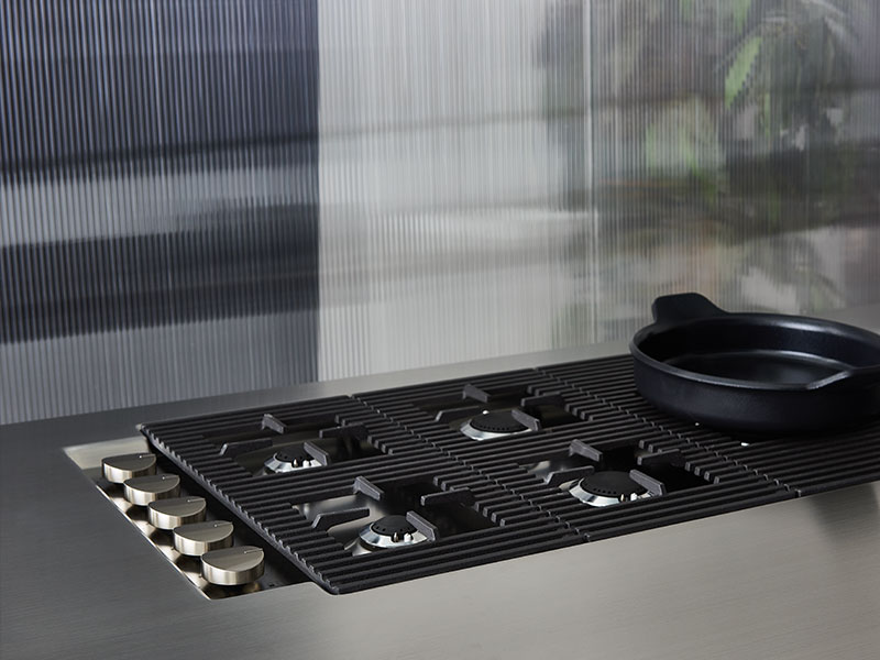 Gas cooktop
